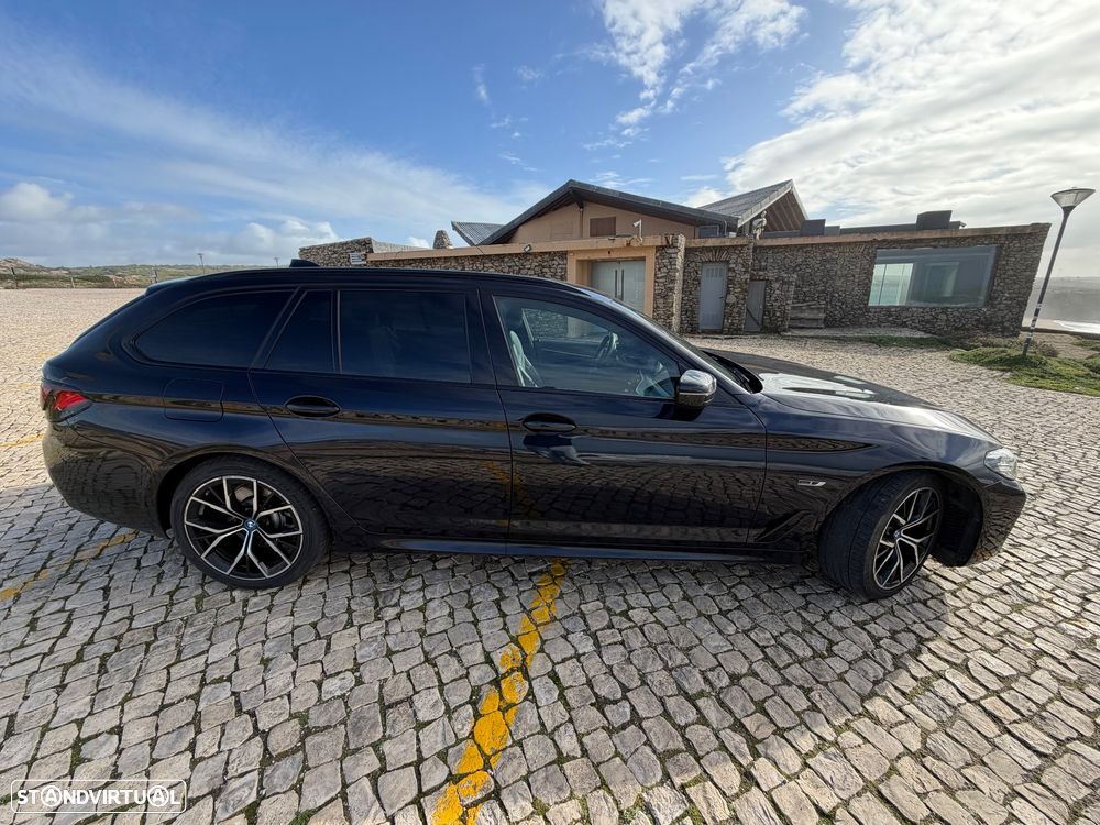 BMW 530 e Pack Desportivo M - 5