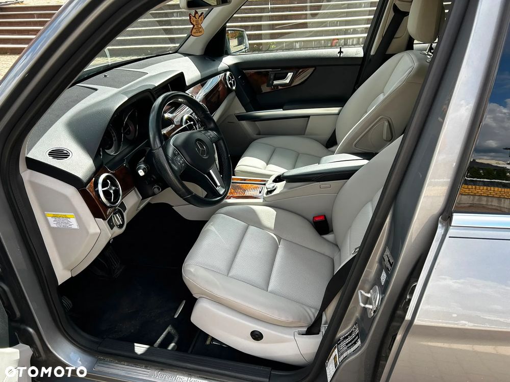 Mercedes-Benz GLK 250 CDI DPF 4Matic BlueEFFICIENCY 7G-TRONIC SPORT EDITION - 17