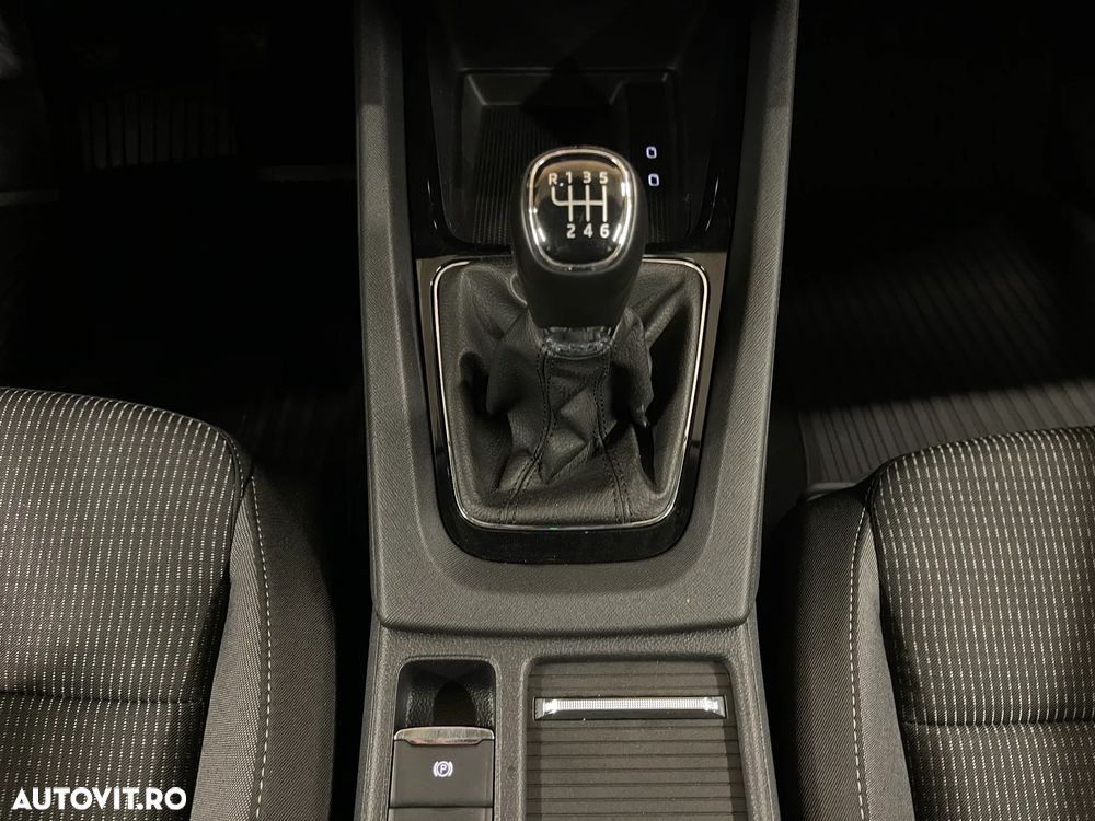 Skoda Octavia 2.0 TDI Ambition - 26