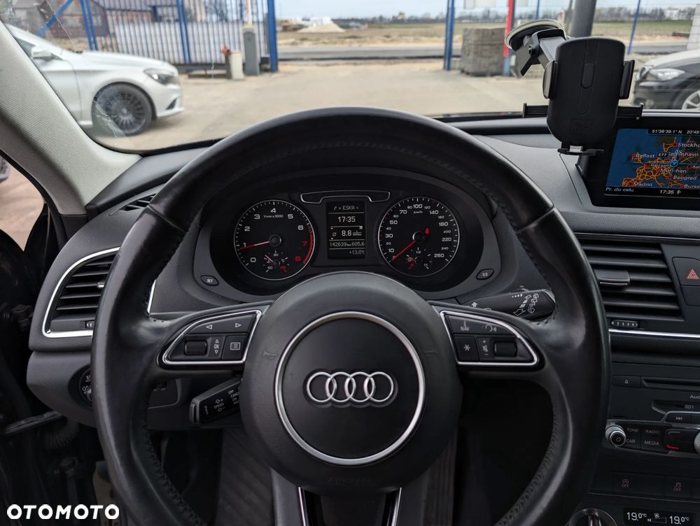 Audi Q3 2.0 TFSI Quattro - 23
