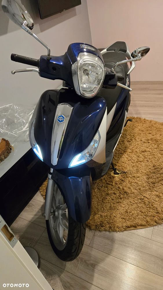 Piaggio Medley - 13