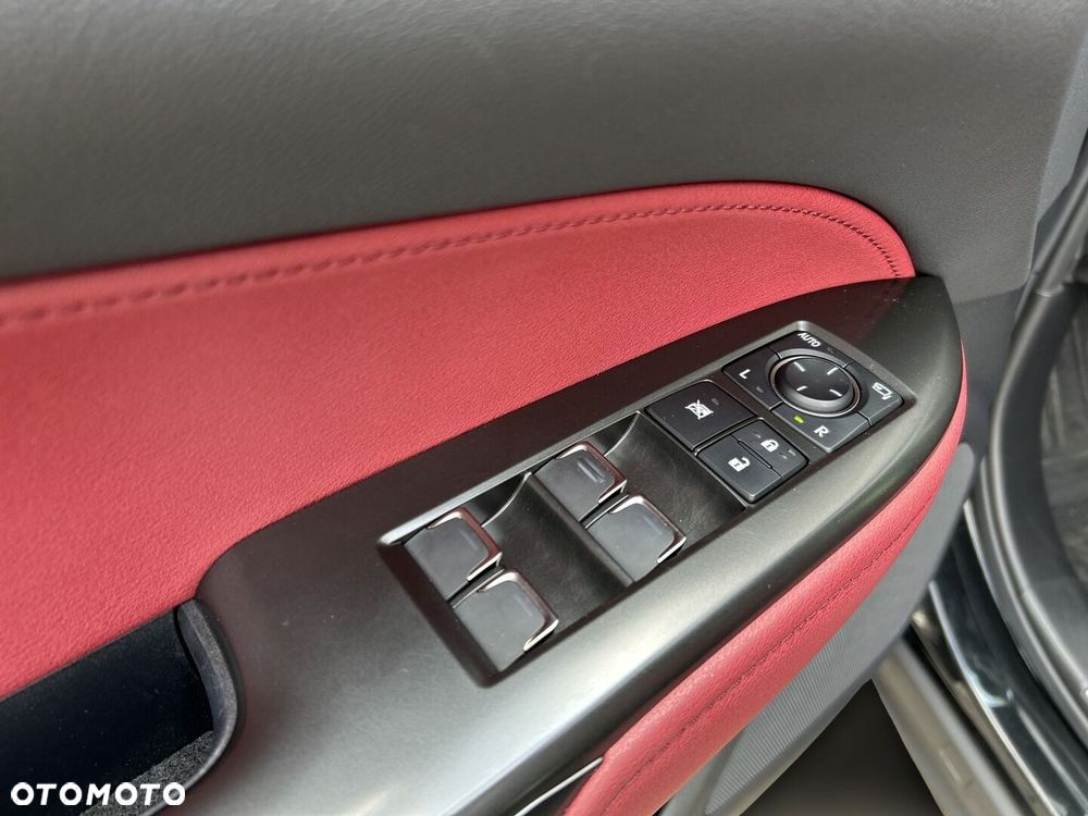 Lexus NX - 16