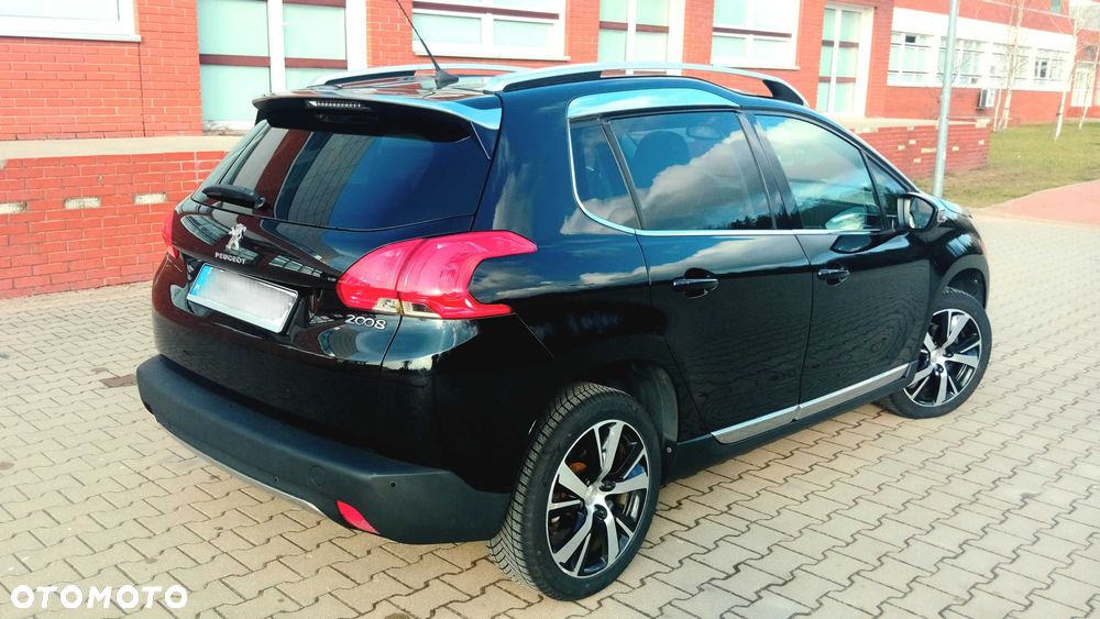 Peugeot 2008 - 4