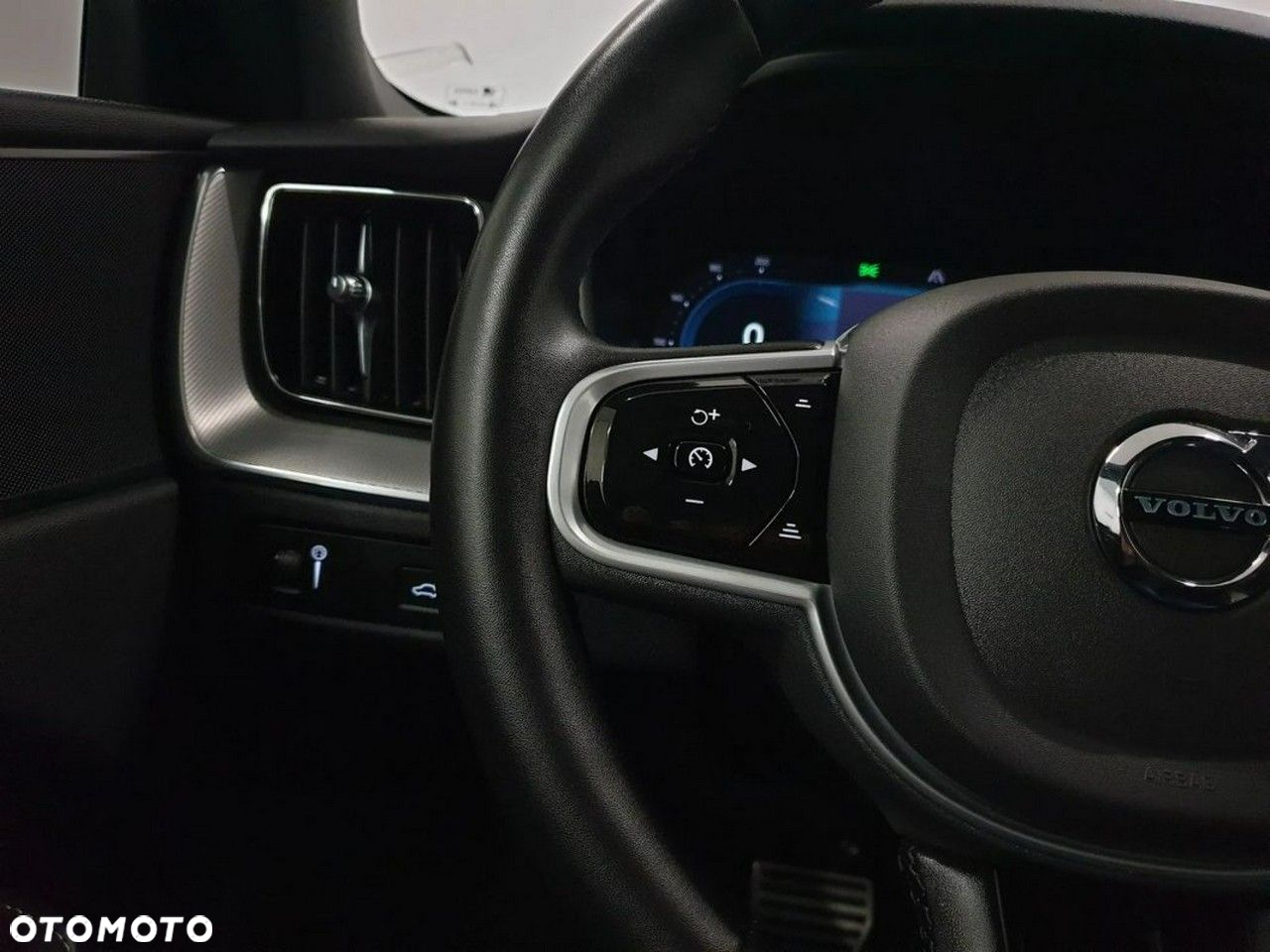 Volvo XC 60 B4 D Geartronic RDesign - 10