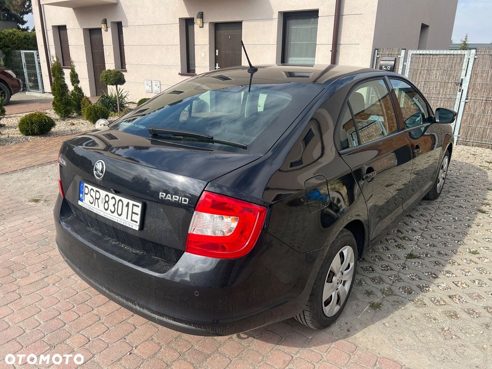 Skoda RAPID 1.6 TDI DPF Ambition - 4