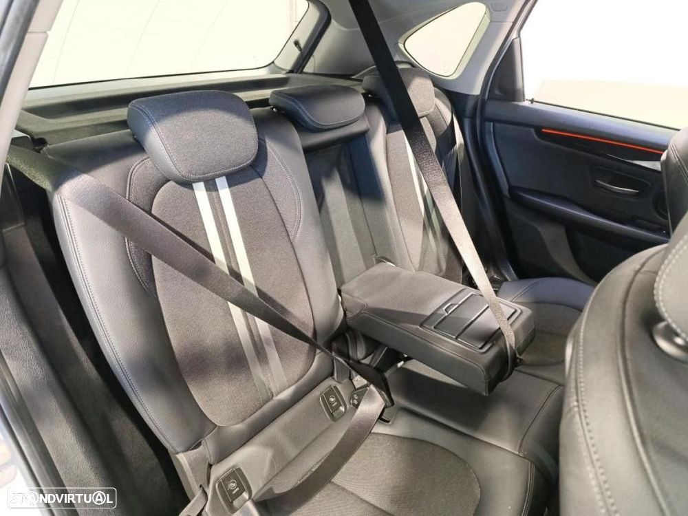 BMW 216 Active Tourer d Line Sport - 3
