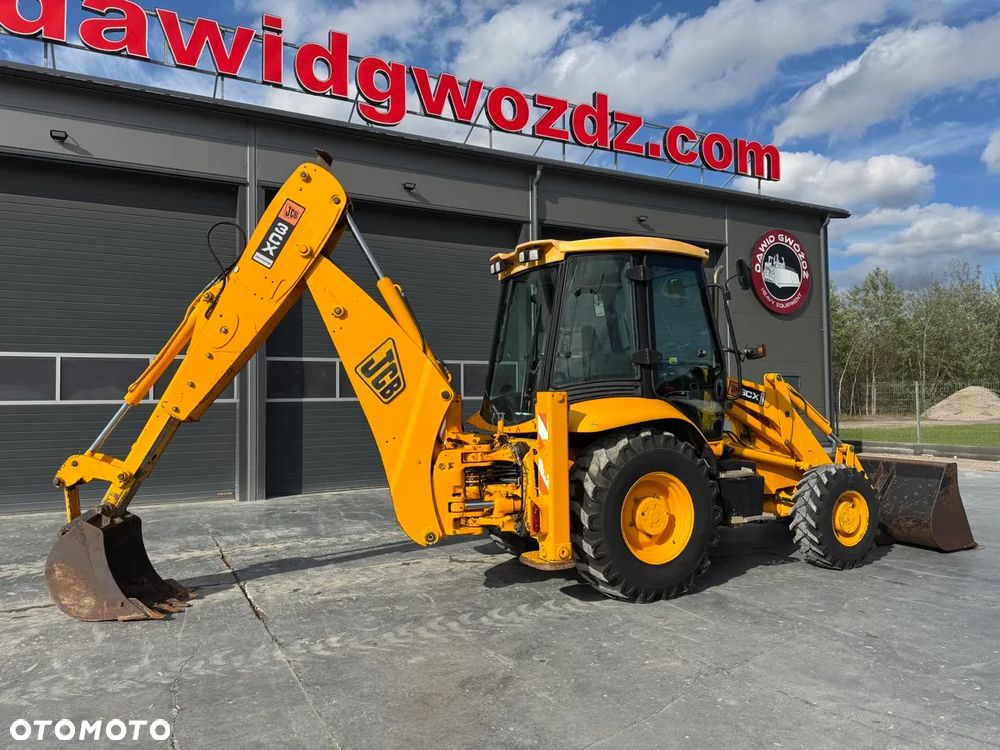 JCB 3CX - 4