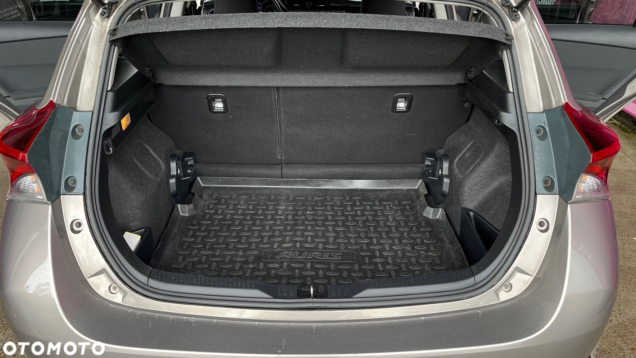 Toyota Auris 1.6 Comfort - 9