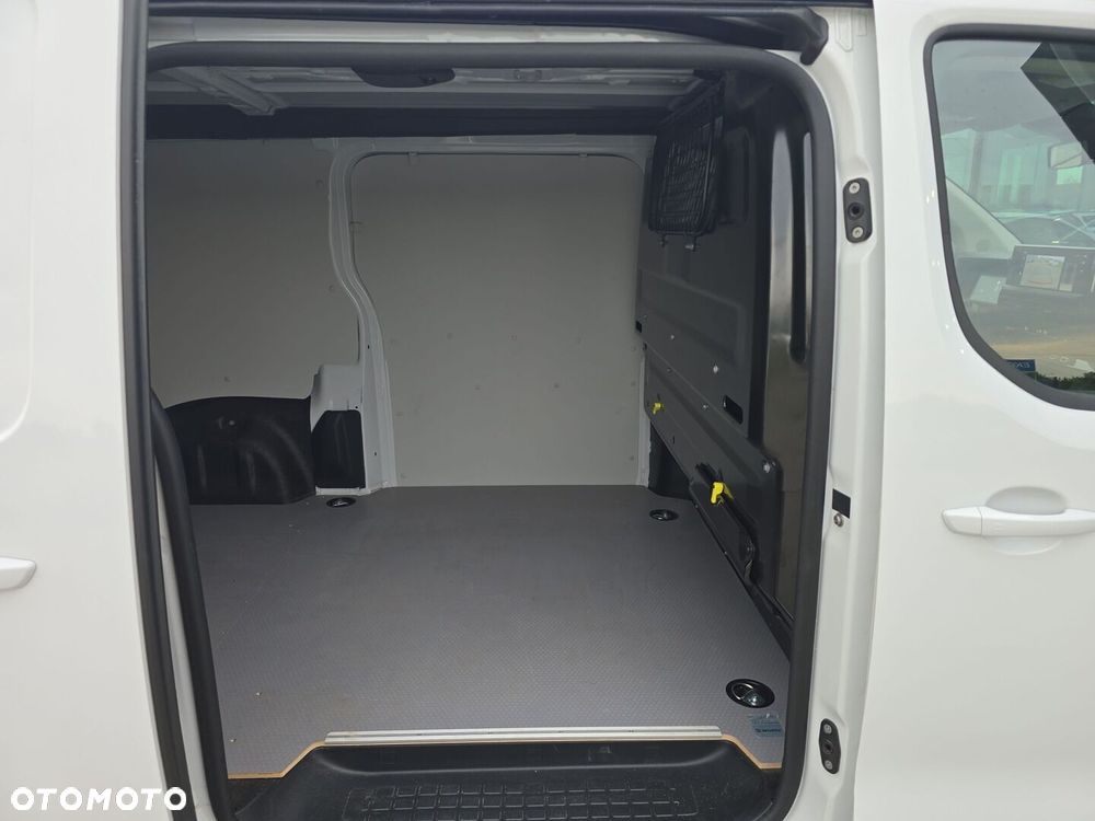 Toyota ProAce - 18