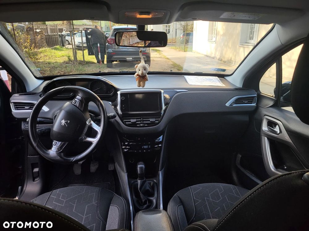 Peugeot 2008 1.2 Pure Tech Access EU6 - 13