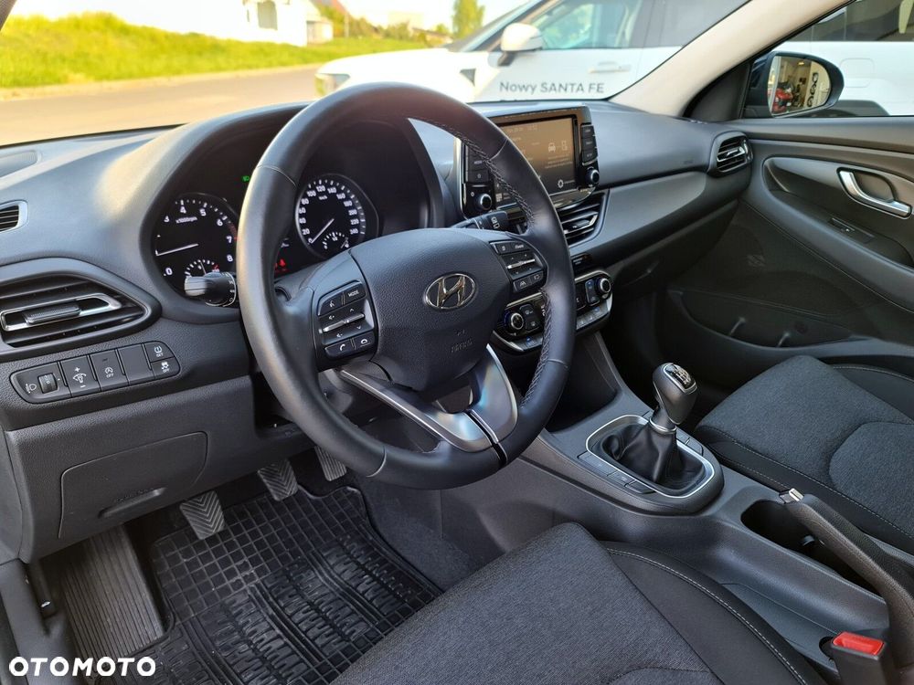 Hyundai i30 1.0 T-GDI Smart - 12