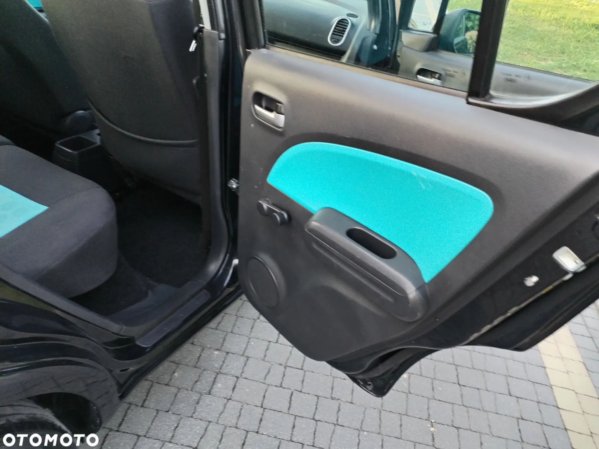Suzuki Splash - 16