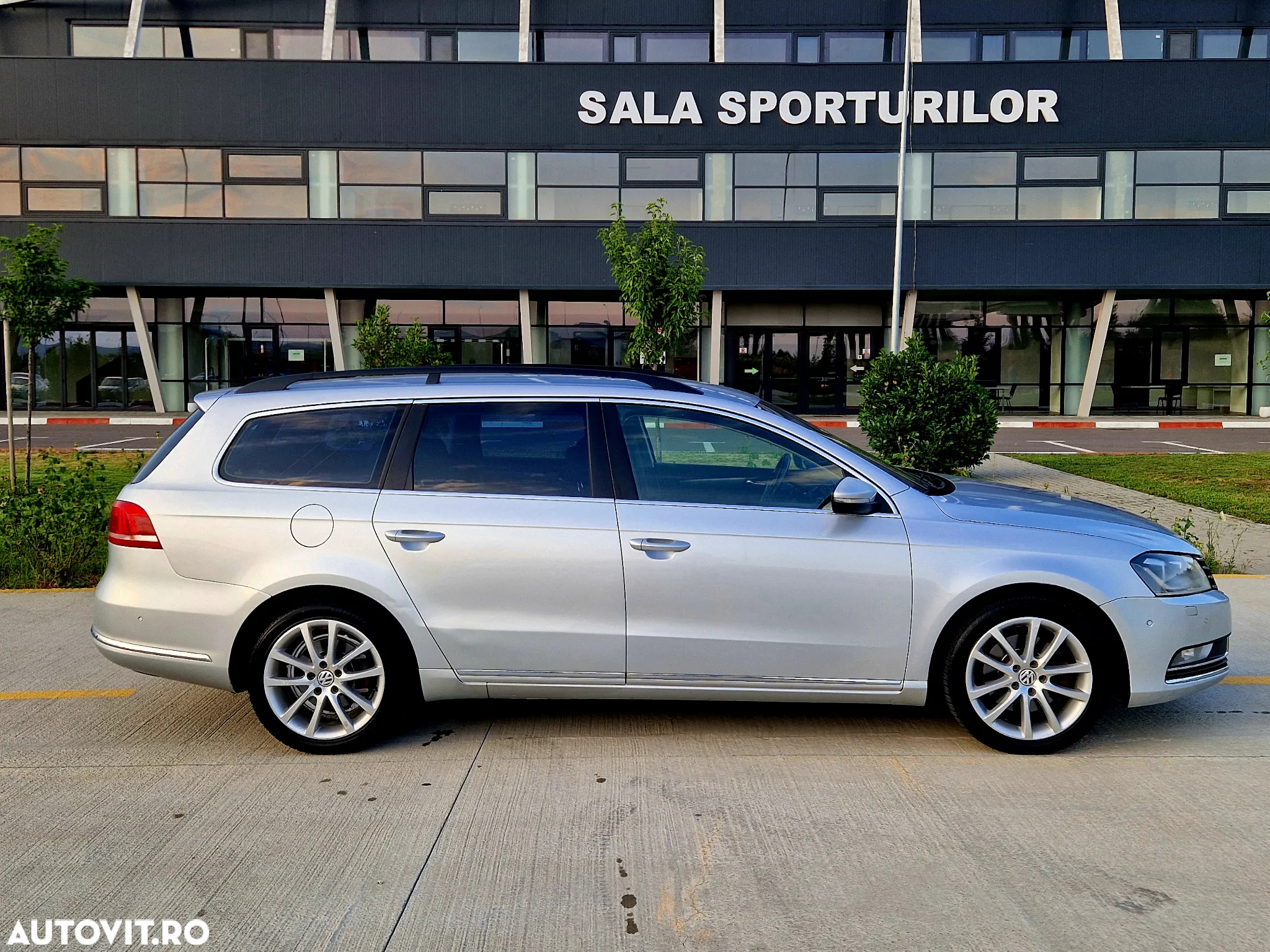 Volkswagen Passat - 21