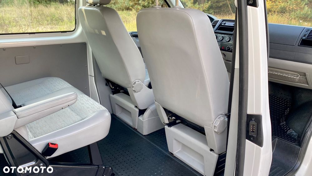 Volkswagen Transporter - 14