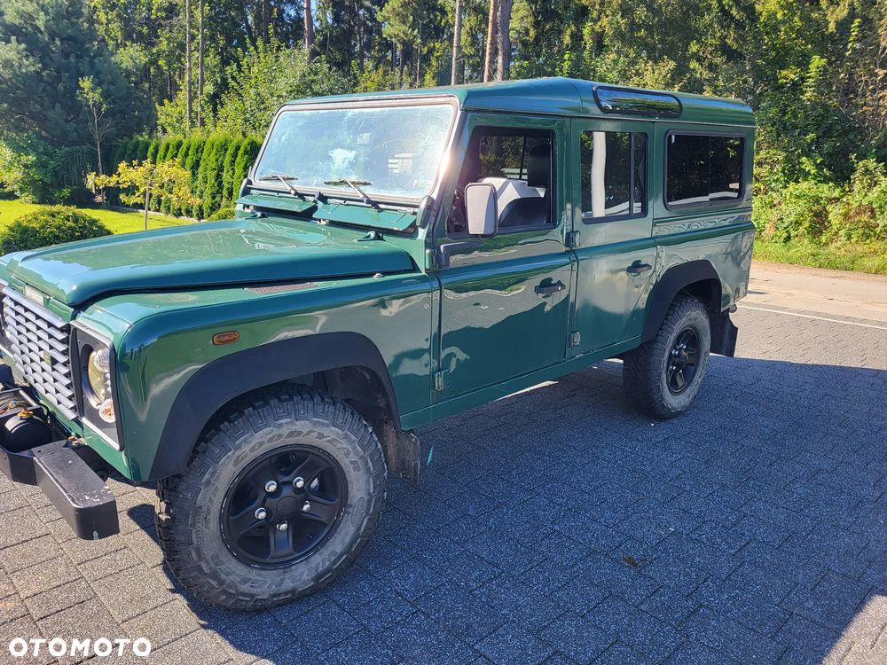 Land Rover Defender - 4