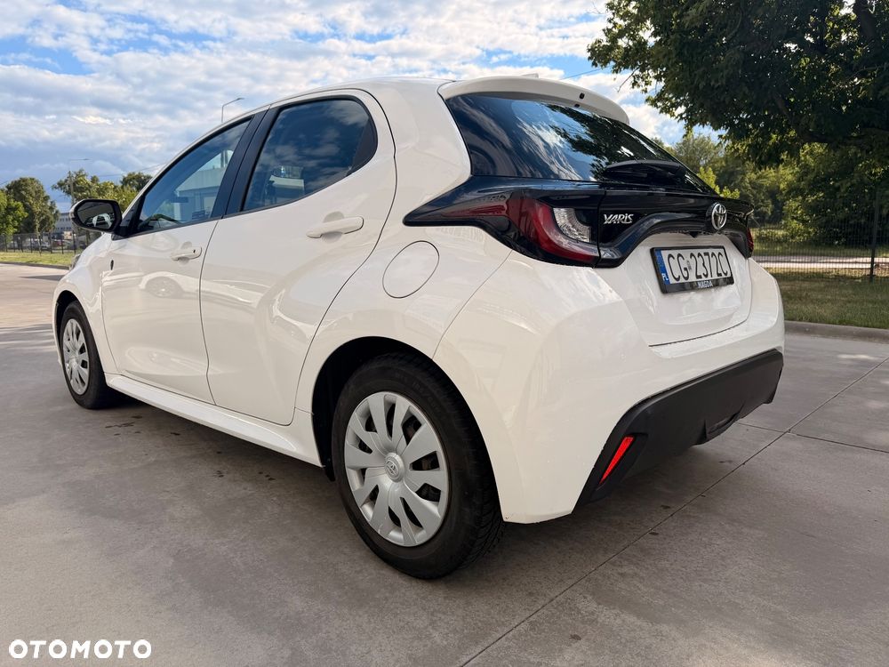 Toyota Yaris 1.5 Comfort - 4