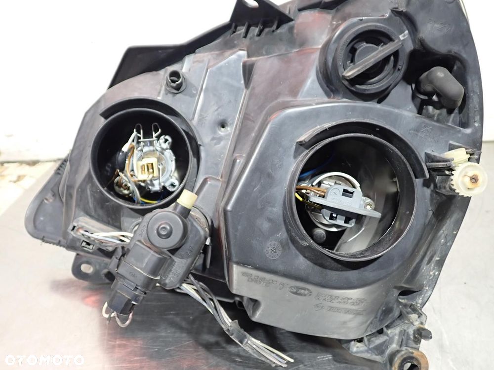LAMPA PRAWA PRZEDNIA RENAULT CLIO II - 7