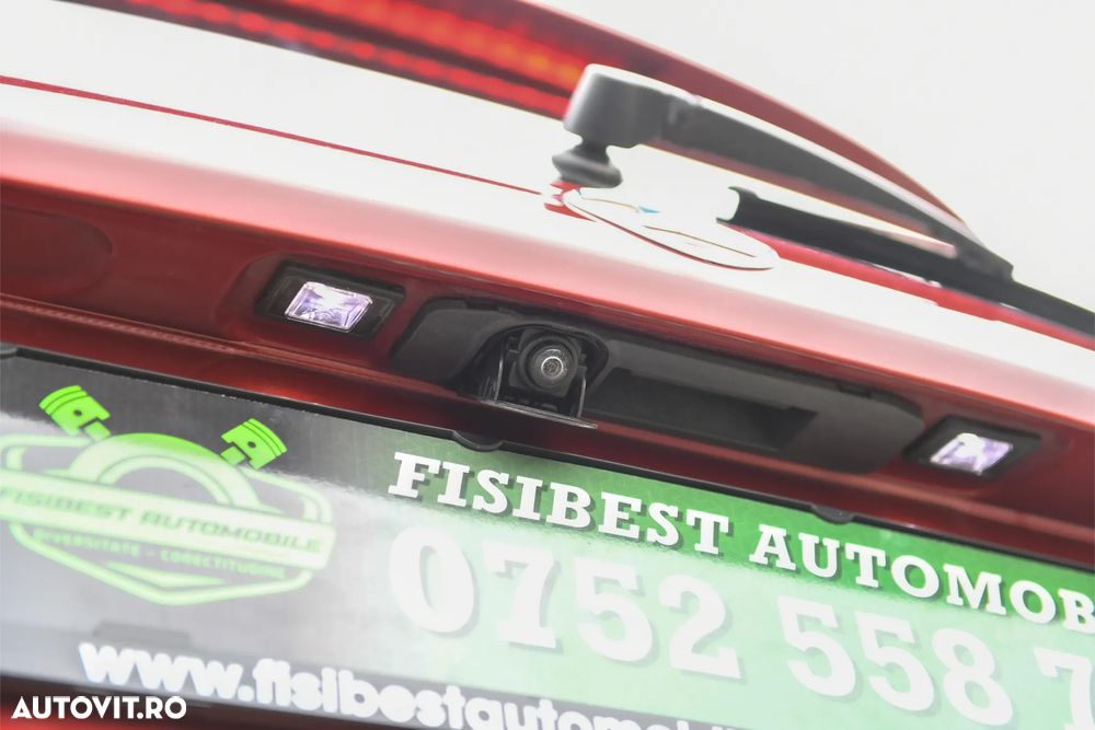 Mercedes-Benz GLC - 25