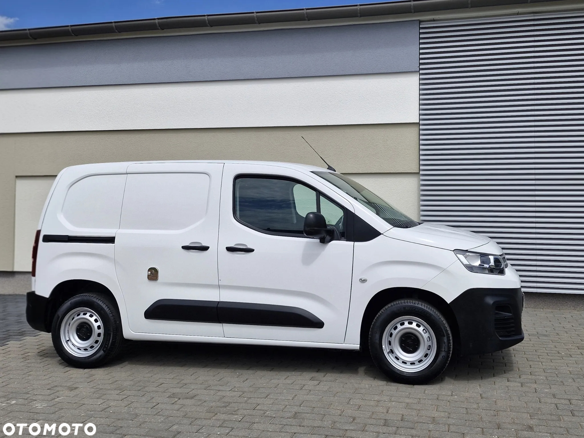 Citroën Berlingo, Nawigacja, klima, tempomat, czujniki - 7
