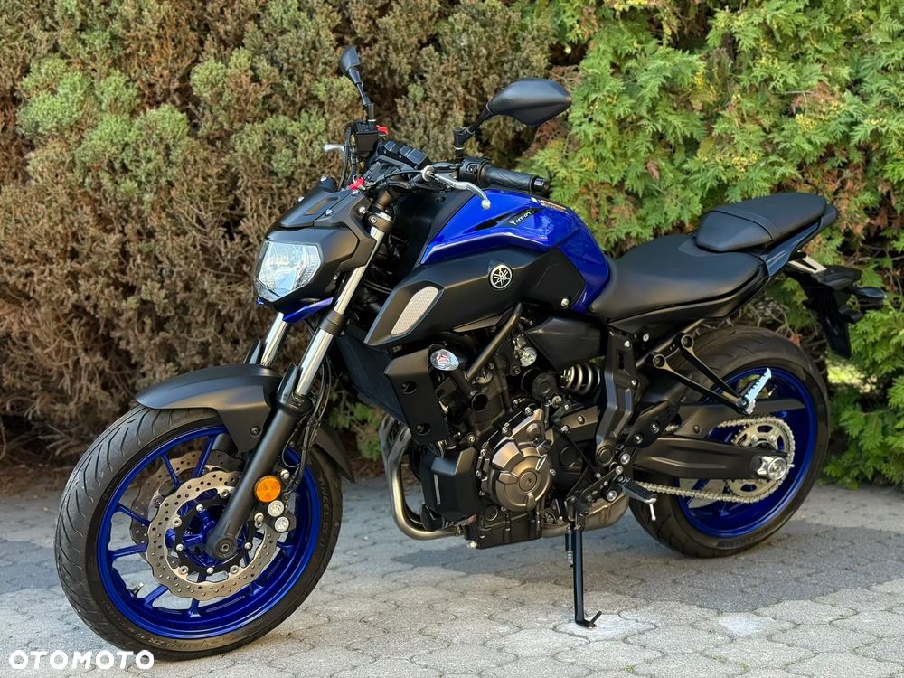 Yamaha MT - 7