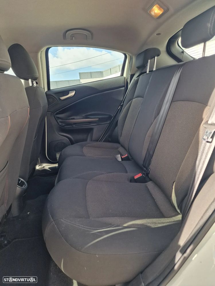 Alfa Romeo Giulietta 1.6 JTDM Exclusive - 10