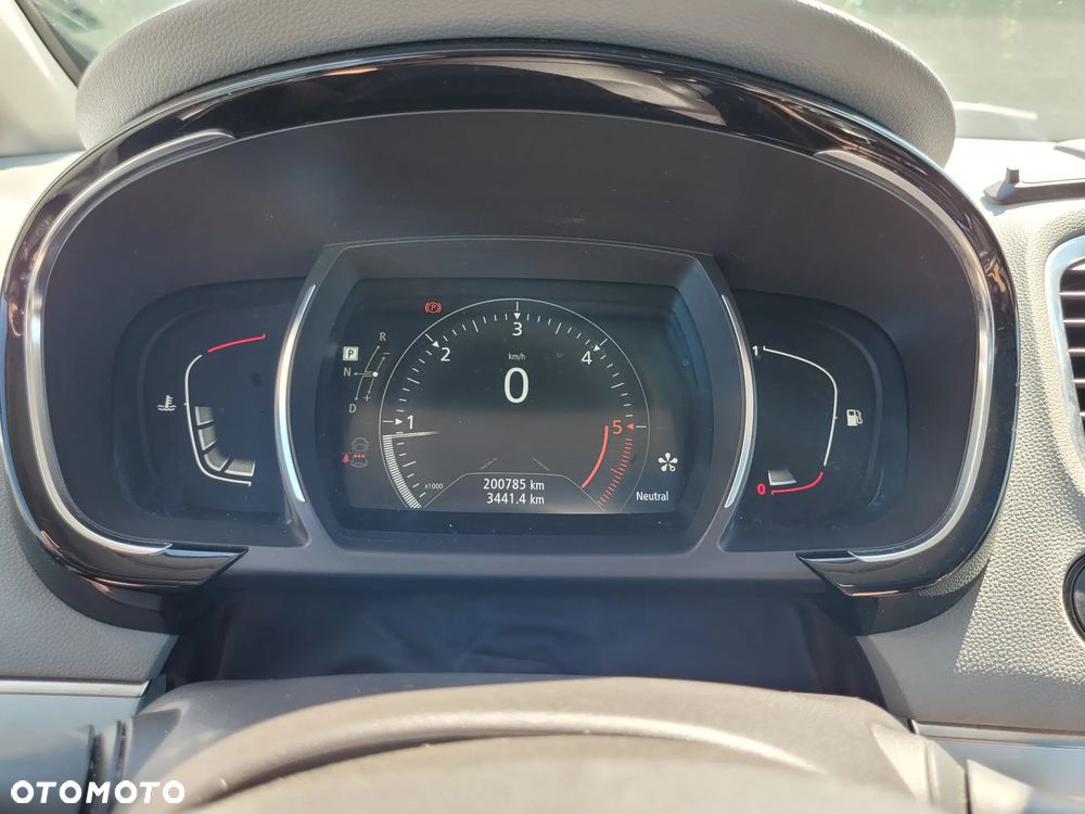 Renault Espace 1.6 dCi Energy Initiale Paris EDC - 24