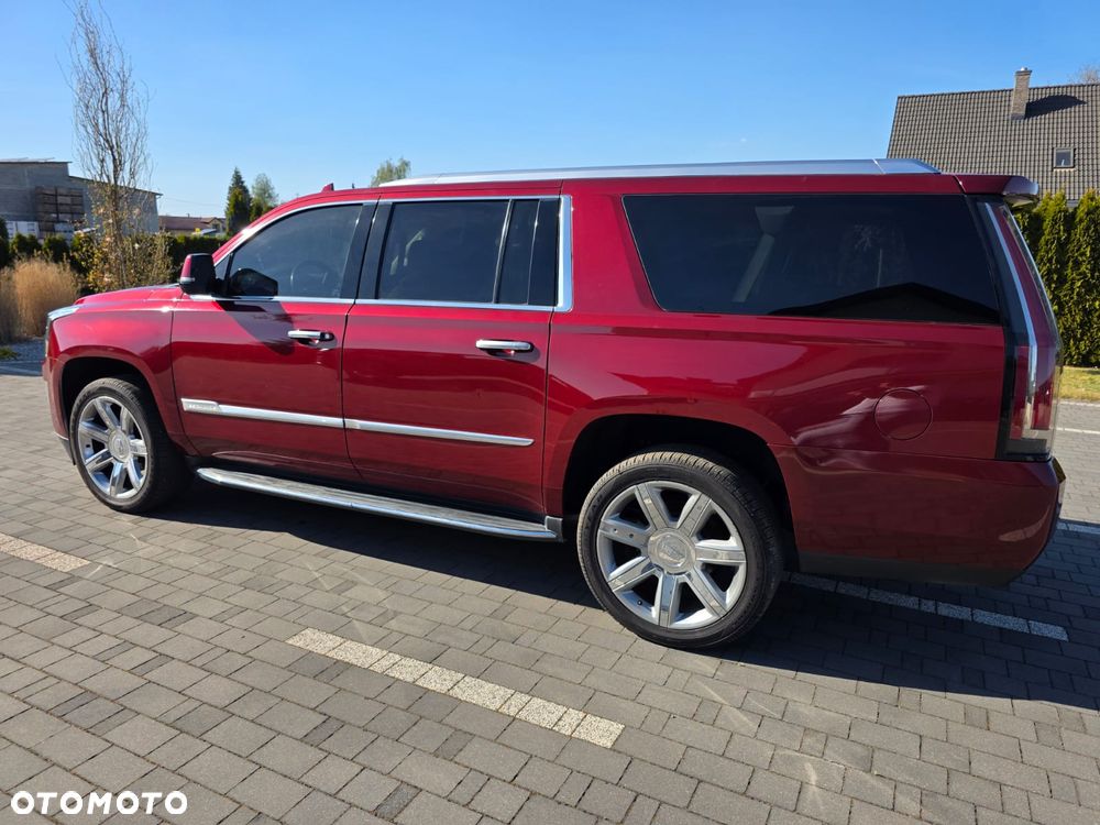 Cadillac Escalade ESV 6.2 V8 AWD AT Premium - 11
