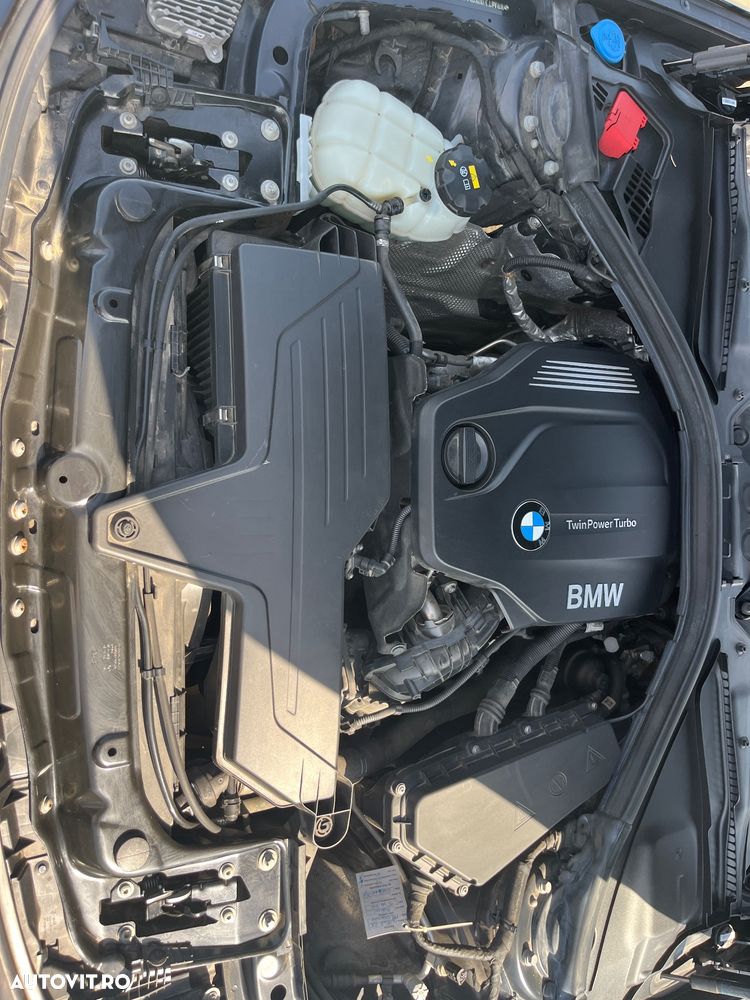 BMW Seria 3 320d AT MHEV - 16