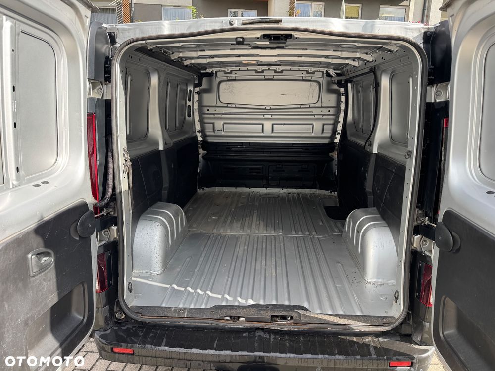 Renault Trafic 1,6 dCi typ Talento - 21