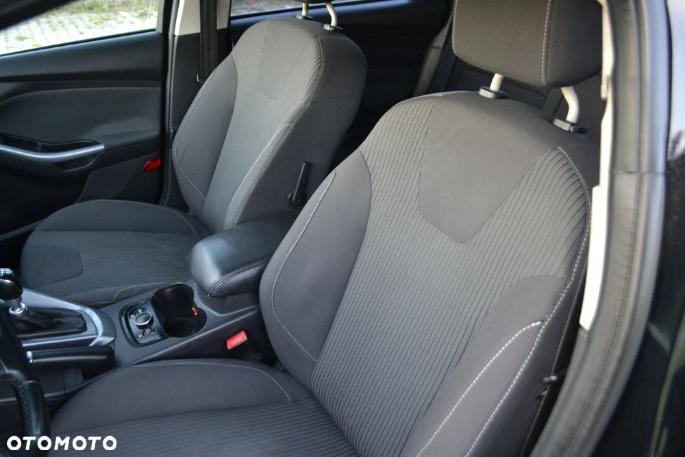 Ford Focus - 21