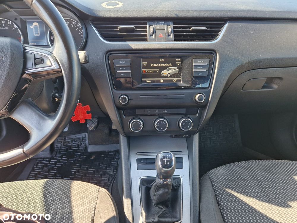 Skoda Octavia 1.6 TDI Ambition - 14
