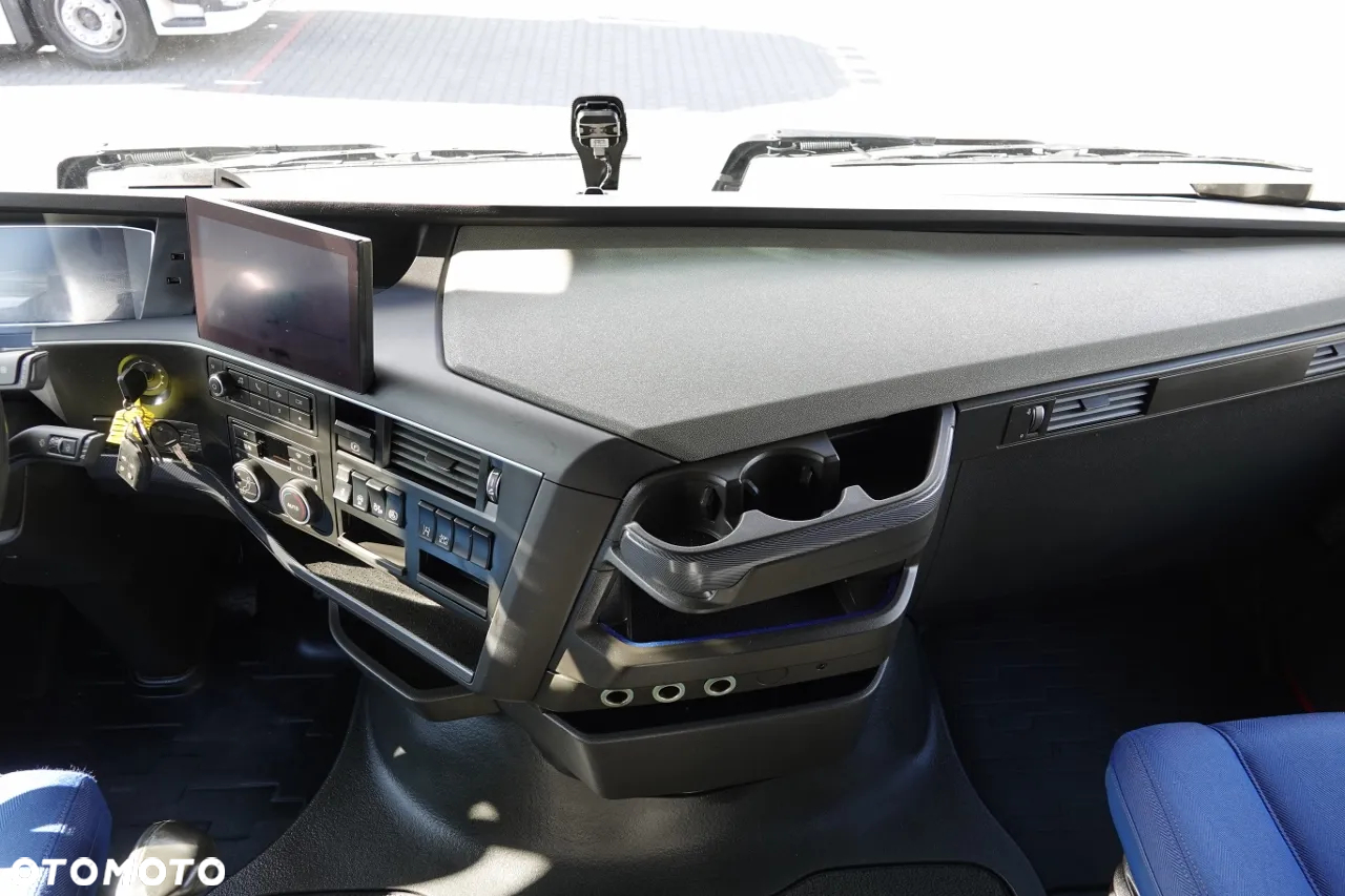 Volvo FH 500 / XXL / KLIMA POSTOJOWA / I-SAVE / NOWY MODEL / OPONY 100% / PO ZŁOTYM KONTRAKCIE SERWISOWYM - 30