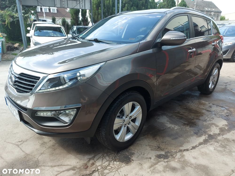 Kia Sportage 2.0 CRDI 4WD Dream-Team Edition - 4