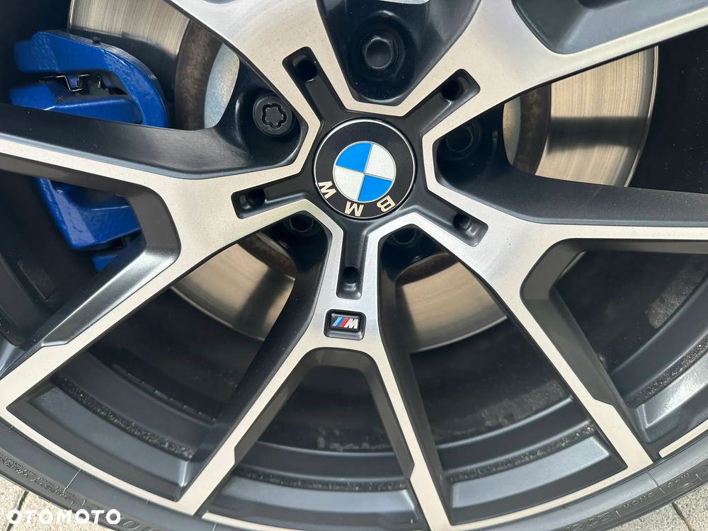 BMW Seria 8 - 13