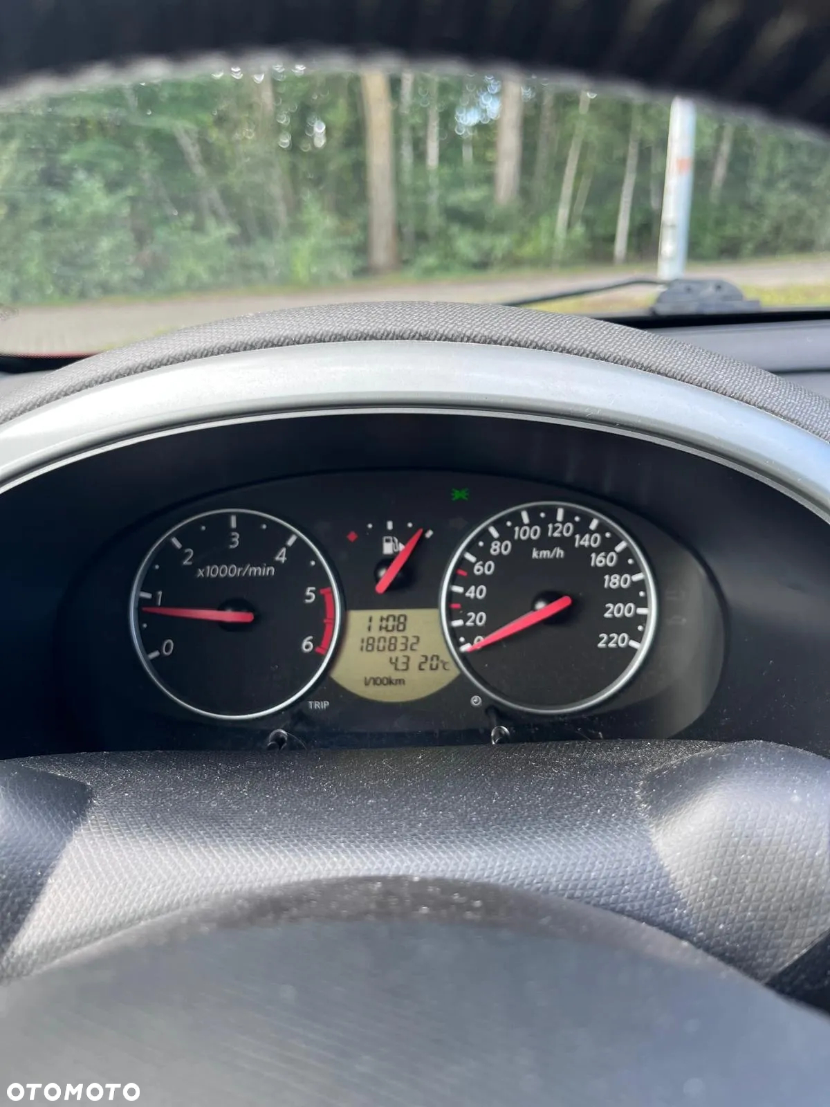 Nissan Micra - 16