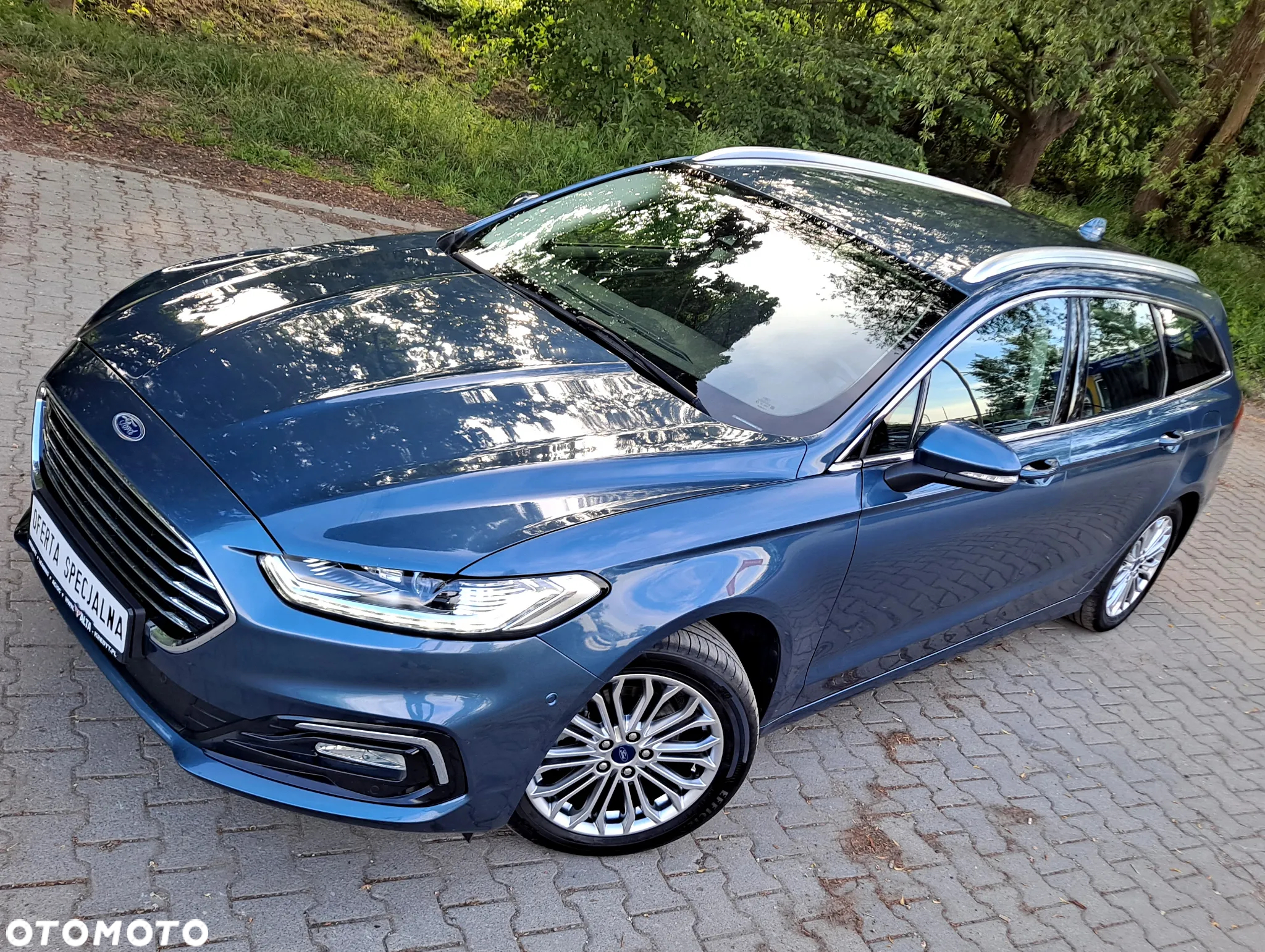 Ford Mondeo - 37