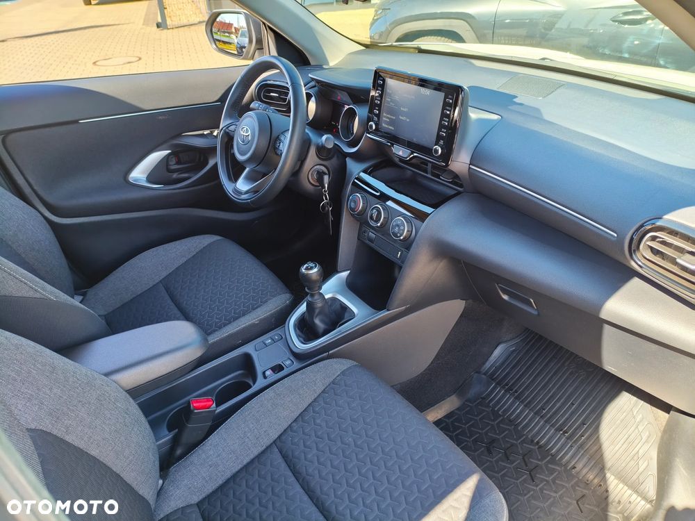 Toyota Yaris 1.5 Active - 16