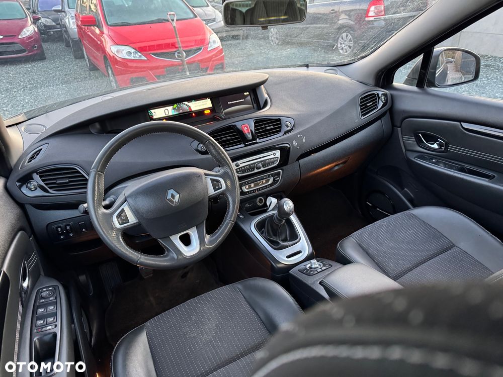 Renault Scenic TCe 130 Bose Edition - 8