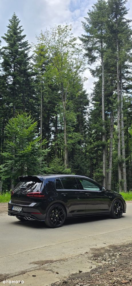 Volkswagen Golf R 4Motion (BlueMotion Technology) DSG - 7