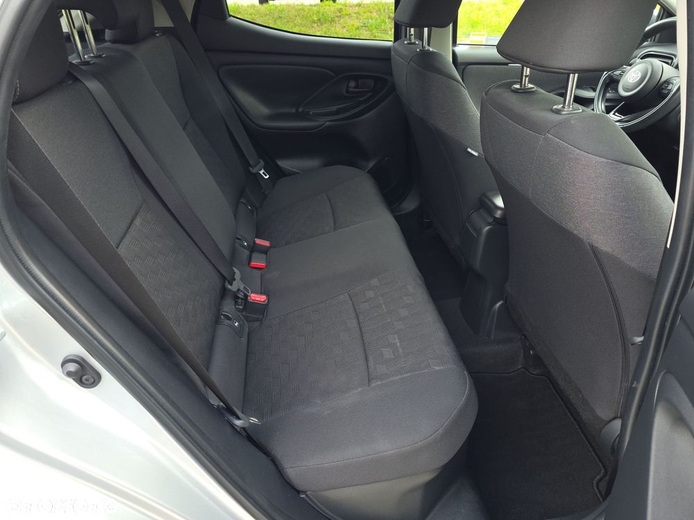 Toyota Yaris Hybrid 1.5 Style - 14
