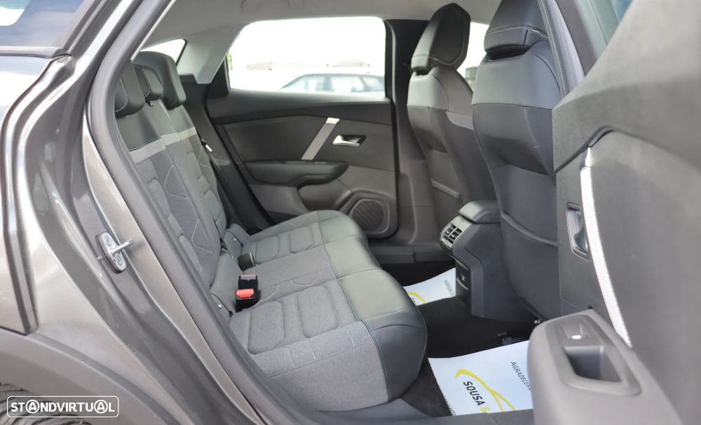 Citroën C4 1.2 PureTech Shine EAT8 - 16