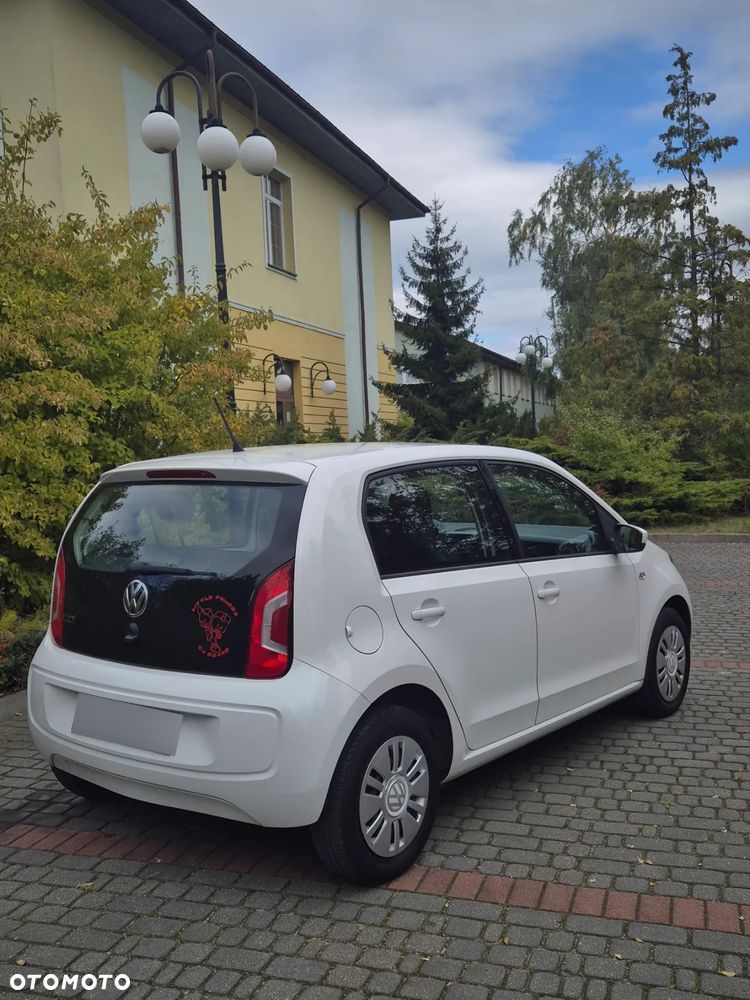 Volkswagen up! - 9