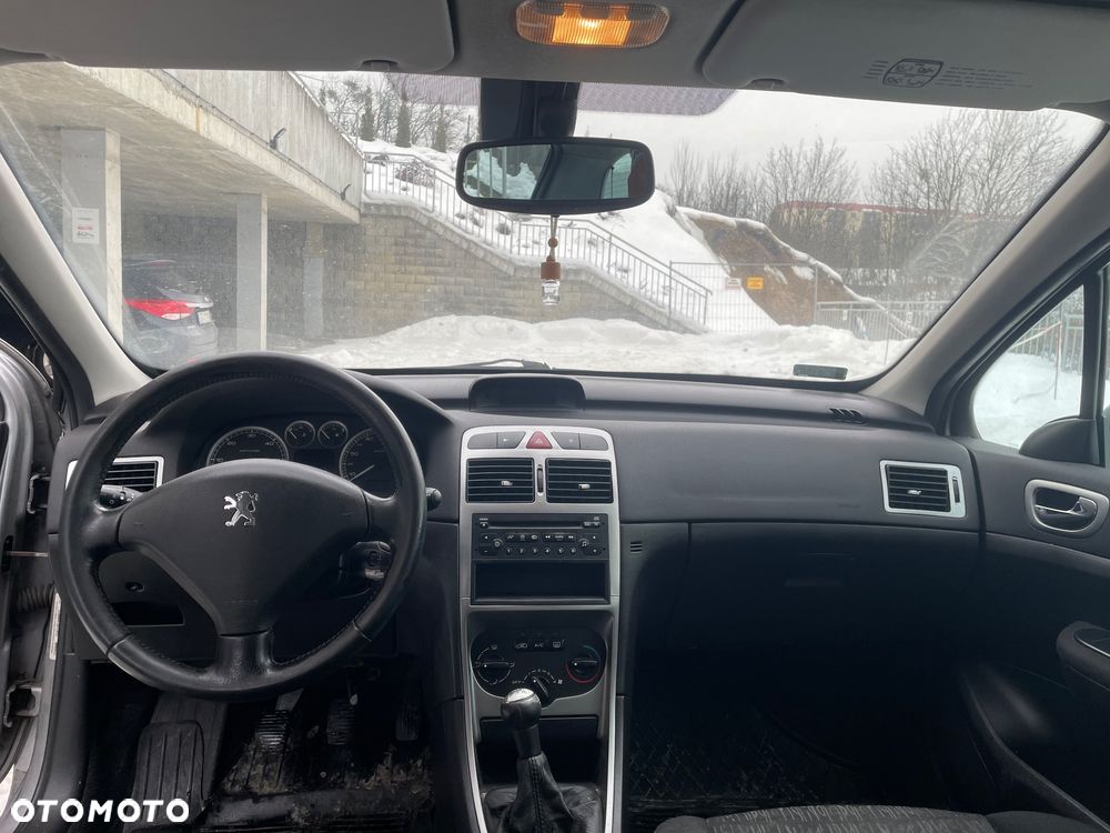 Peugeot 307 2.0 HDI XT - 4