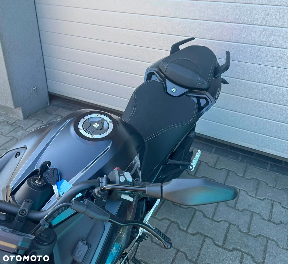 VOGE R125S - 9
