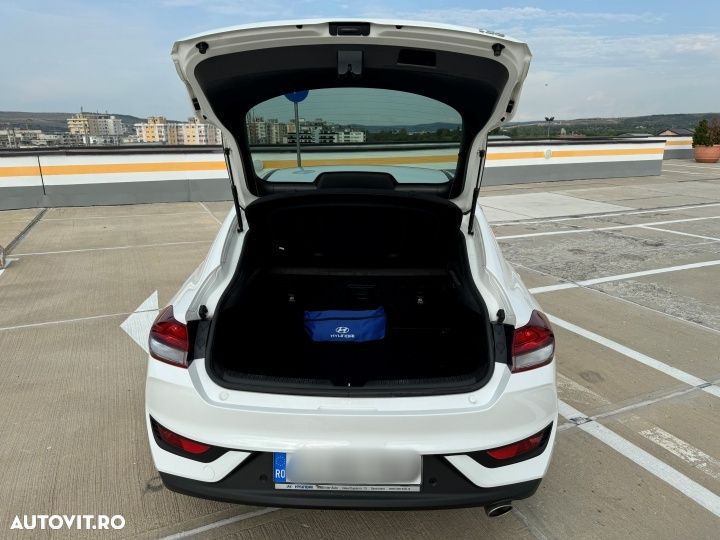 Hyundai i30 1.4 T-GDi 140CP 5DR 7DCT Exclusive - 18