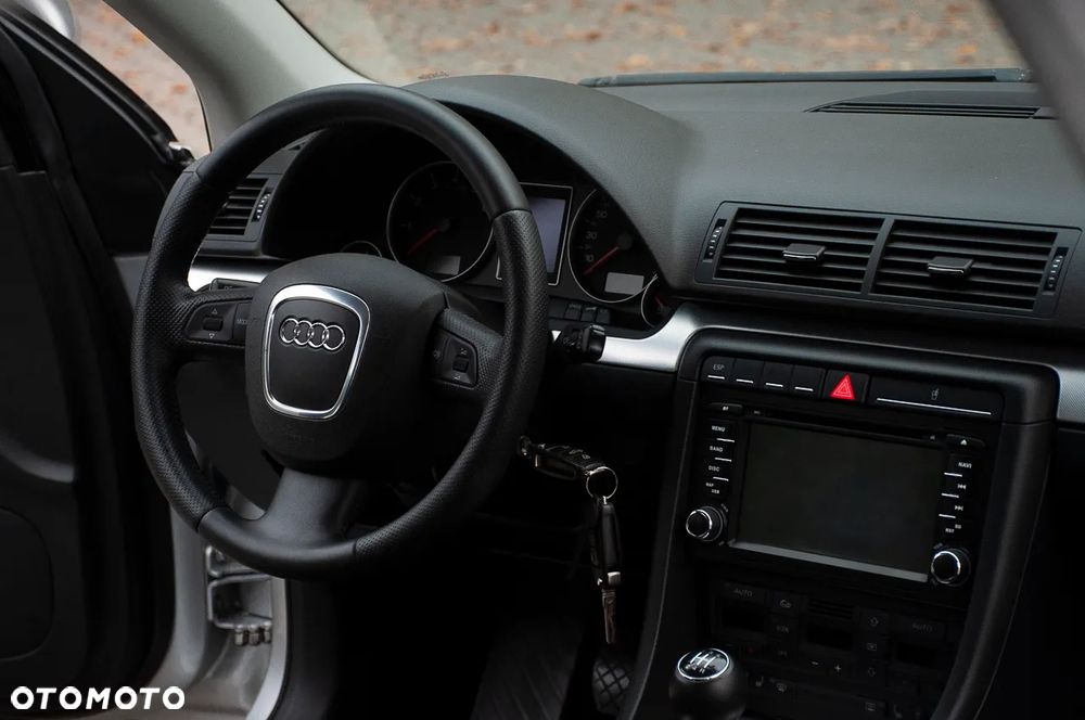 Audi A4 Avant 1.8 T - 5