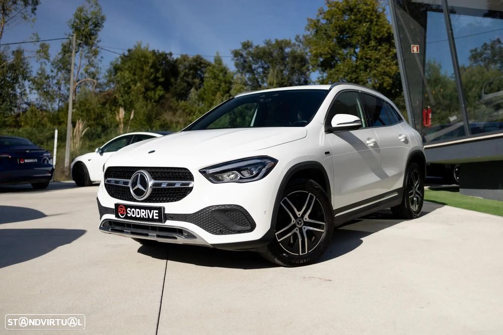 Mercedes-Benz GLA 250 e 8G-DCT Progressive - 8