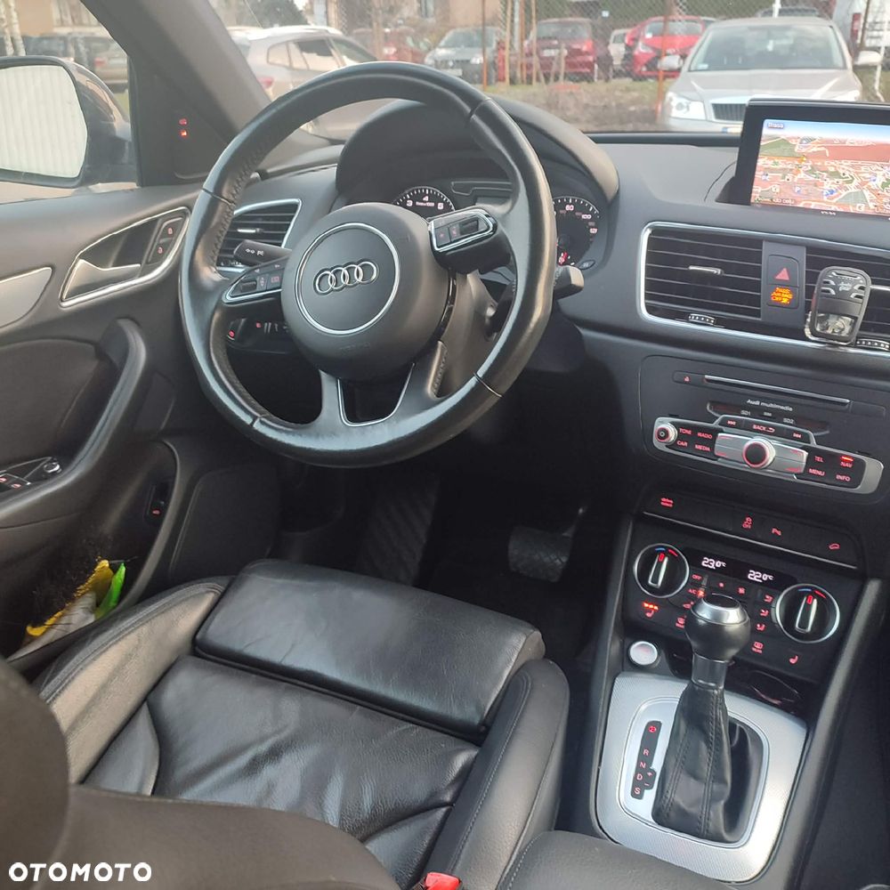 Audi Q3 40 TFSI Quattro S tronic S line - 28