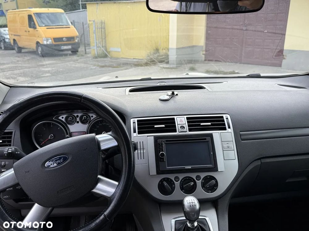 Ford Kuga 2.0 TDCi Titanium - 14