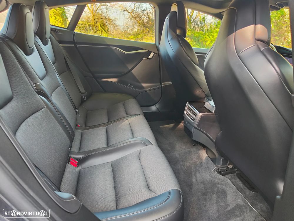 Tesla Model S Long Range AWD - 9